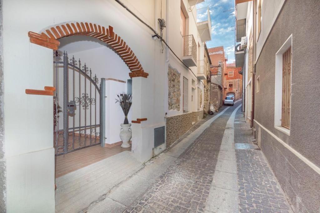 Via Mentana Hotel Baunei Bagian luar foto
